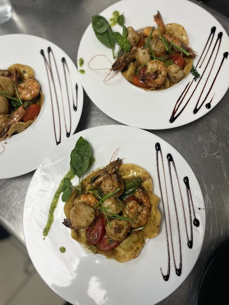 Cappellacci Aux Gambas Et Saint Jacques